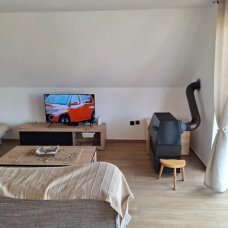 Planinska Kuca Vesna Apartment